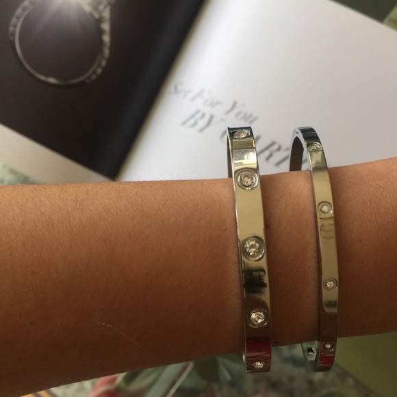 SOLD Silver love style bracelet Crystal stones - Picture 5 of 7